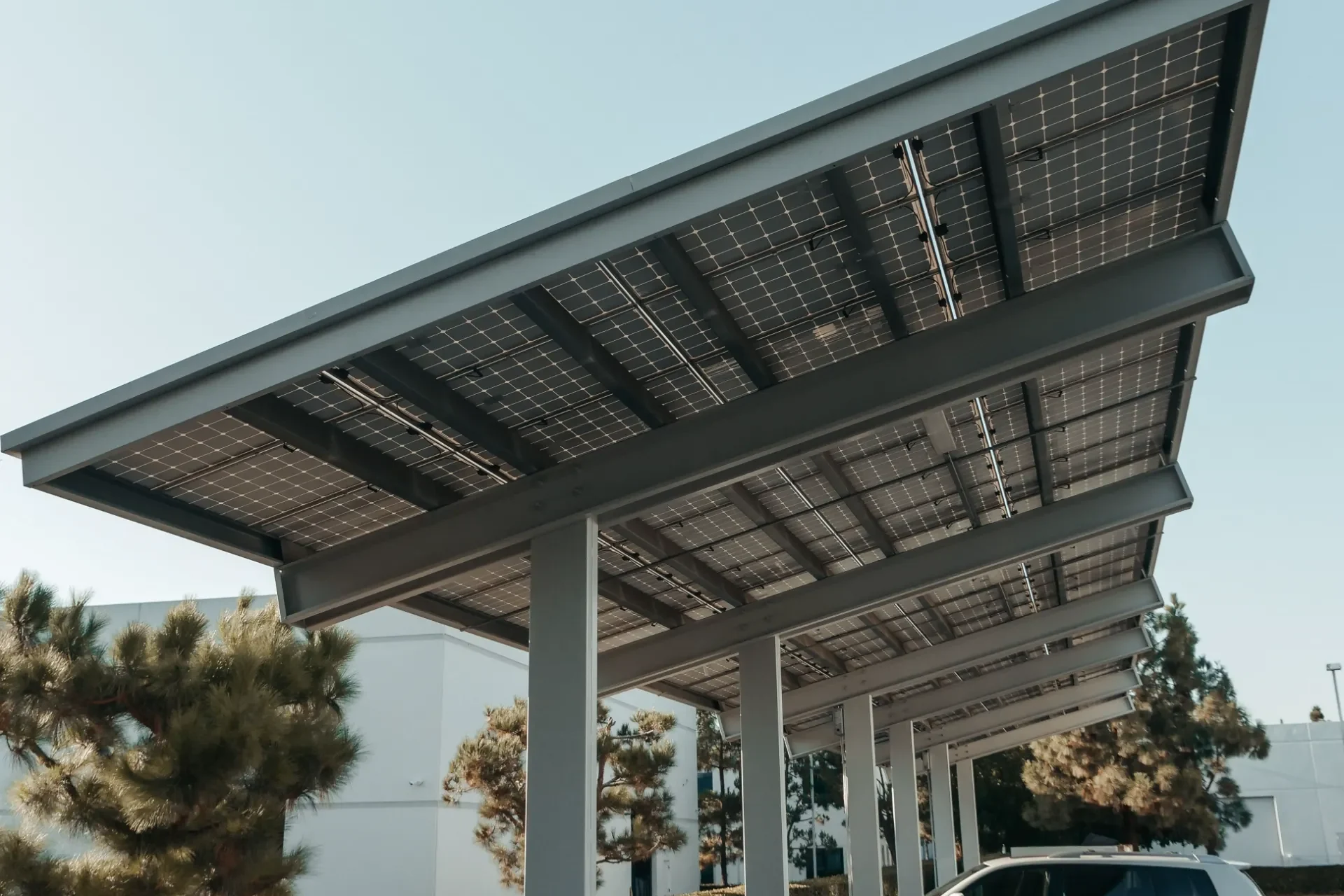 solar panels affect your homeowners insurance. Comparison of roof-mounted versus ground-mounted solar panel systems for insurance coverage purposes.