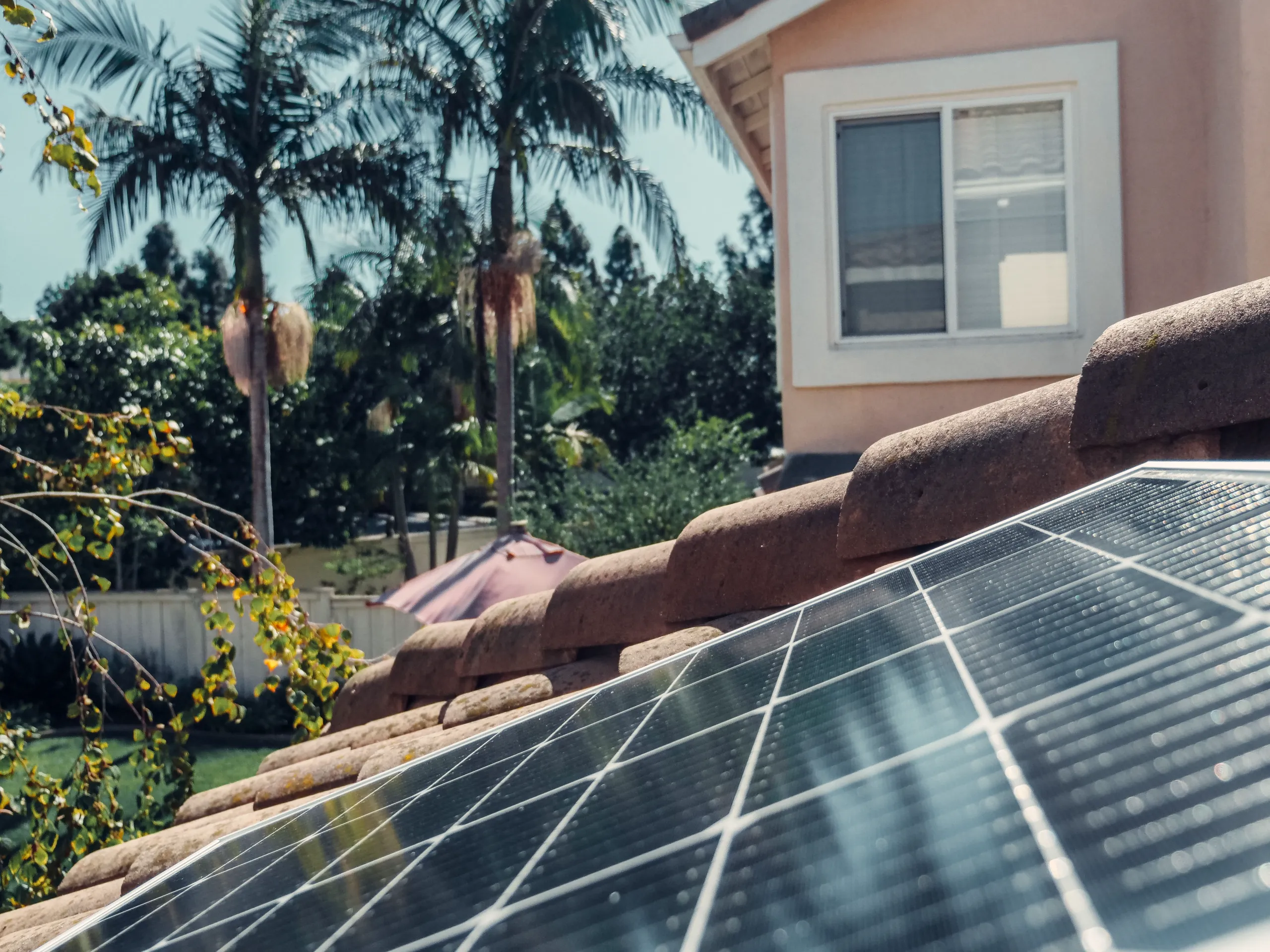 State solar incentives 2026 map showing which states still offer strong solar programs after the federal credit expired