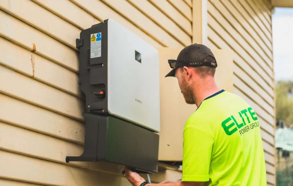 Monitoring solar panel output before cleaning, solar panel cleaning frequency